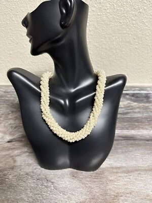 "Collar Marvella de perlas de imitación de 18"" nuevo en caja" Foto 1 de 4