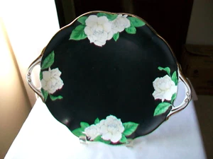 ROYAL ALBERT THE GARDENIA CAKE PLATE 10 3/4" RARE - Picture 1 of 9
