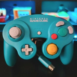 Official Nintendo GameCube Controller Pad Teal Emerald Blue Tight Stick OEM - Picture 1 of 4