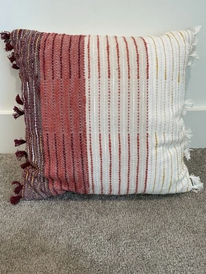 Threshold Decor Pillow 18 X 18 in. Multicolor Square Removable Cover - Image 1 of 4