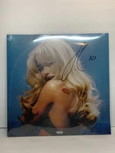 New Sabrina Carpenter Signed Short n' Sweet Deluxe Vinyl Autographed SEALED READ - Picture 1 of 20