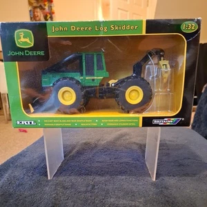 Britains 15776 ERTL Log Skidder John Deere 1:32 - Picture 1 of 7