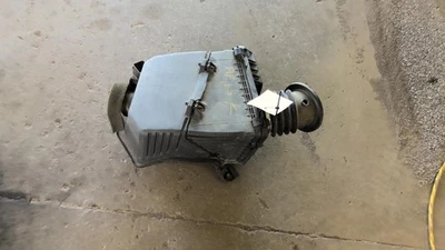 Conjunto de filtro de aire usado se adapta a: Buick Lesabre 2005 grado A Foto 1 de 4