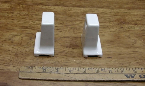 Architectural Salvage Vntg White Porcelain Toilet Tissue Holder,Excellent Cover