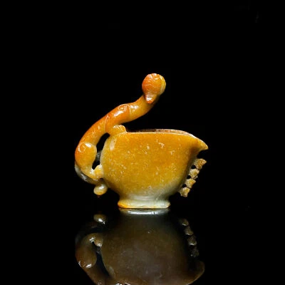 Antigua taza de jade china de adornos de dragón de jade hetiano Foto 1 de 4