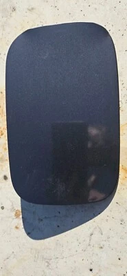 BMW E46 1999-2006 OEM cupé 323 325 330 m3 combustible gas tapa puerta gris acero metálico Foto 1 de 4