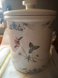 Portmeirion The Queen's Hidden Garden X Large storage crock With Lid England - Picture 1 of 14