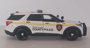 St. Louis County (Missouri) Police MotorMax 2022 Ford Explorer New in Box - Picture 1 of 5