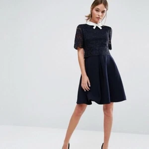 Abito TED BAKER 'dixxy' orlo a contrasto corpetto pizzo aderente e svasato taglia 3 blu navy - Foto 1 di 9