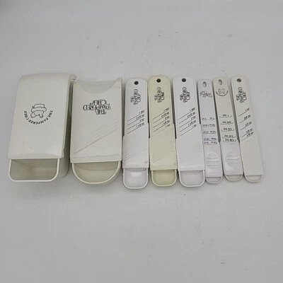 8 The Pampered Chef Adjustable Plastic White Measuring Cups Spoons Vintage - Image 1 of 4