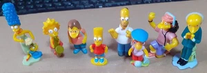 Ü-Eier-Figur - Die Simpsons 8st sehr gut erhalten - Bild 1 von 1