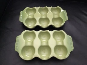 Le Creuset Stoneware Egg Holder ~~ Palm ~~ (Set Of 2) ~~ NWT! - Picture 1 of 2