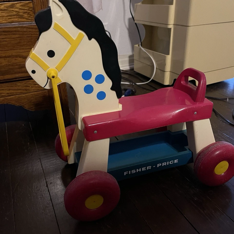 Brinquedo vintage 1973 Fisher Price passeio a cavalo - Imagem 1 de 4