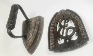 Vintage Antique Cast Flat Iron + Trivet Set SAD PHILA. U.S.A. - Picture 1 of 13