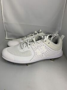 Under Armour Glyde Fastpitch Softball White Metal Cleats 3022074-100 Wmns Sz. 12
