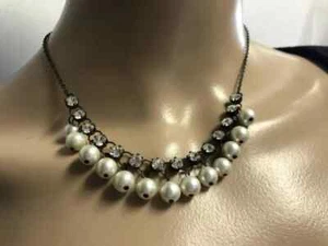 DELICATE VINTAGE RHINESTONE CHAIN CHOKER NECKLACE W/ FAUX FANCY PEARLS DANGLES - Picture 1 of 3