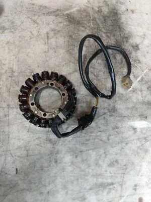 1998 1999 Honda CBR900RR Alternator Stator Generator  Foto 1 de 4