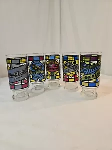 BICCHIERI BIRRA VINTAGE ANCHOR HOCKING FOOTED ANNI '70 CONFEZIONE FESTA Set di 5 - Foto 1 di 6