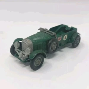 Coche de carreras Lesney Models of Yesteryear Green 1929 4 1/2 litros doblado #5 incompleto - Imagen 1 de 12