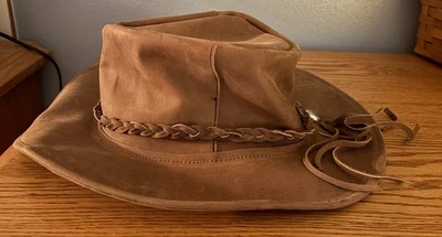 复古皮革牛仔帽 — 第 1/4 张图片