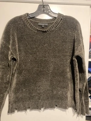 Generation Love Women's Size XS Small Sweater Green Velvet  Distress - Image 1 of 4