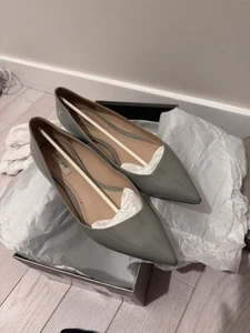 Georgia Armani  Pointy Shoes Lightly Used - Picture 1 of 9