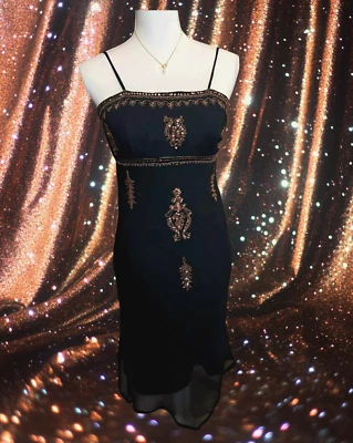 Vestido de Colección La Belle Adornado con Cuentas Baile de graduación Medio Y2K Lentejuelas Cabrichoso Hada Talla 3 Foto 1 de 4