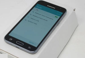 Samsung Galaxy J3 2016 J320 8GB 1,5GB RAM 5 Zoll Smartphone Simlockfrei - Bild 1 von 1