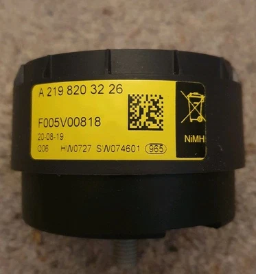 Mercedes A2198203226 Alarm Siren/System - Image 1 of 4