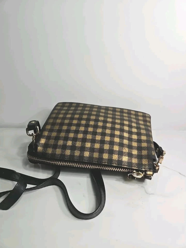 Cartera Bandolera Pequeña Gianni Chiarini GUM 8.3x6x2" Foto 1 de 4