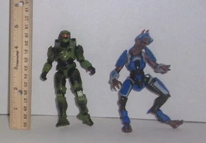 Halo Master Chief & Jackal Action Figure Lot BX3 - Picture 1 of 2