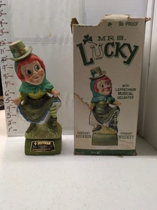 Mrs Lucky Whiskey Dekanter Musical Kobold Hoffmann Dekanter  - Bild 1 von 8