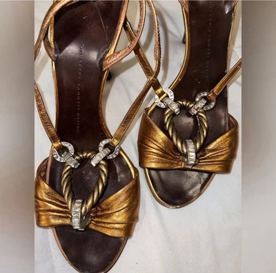 Сандалии на высоком каблуке Giuseppe Zanotti золотистые и коричневые - Изображение 1 из 4