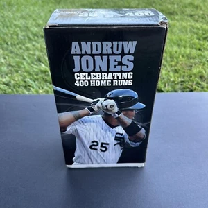 Andruw Jones Chicago White Sox Celebrating 400 Home Runs Bobblehead New Open Box - Picture 1 of 7