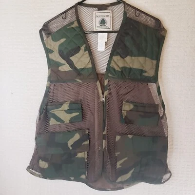 Northwest Territory Men’s Sz L Woodland Camo Warm W. Hunting Vest GAME BAG New! - Image 1 of 4