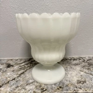 Vintage Milk Glass Vase 8” Tall Scalloped Rim Fruit bowl /planter - Picture 1 of 6