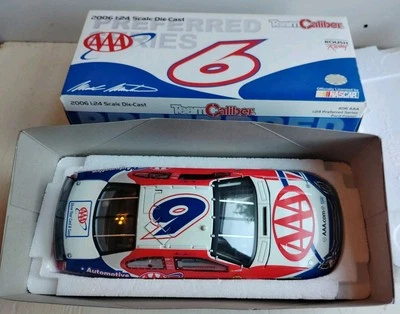 2006, Mark Martin, AAA, Team Caliber Preferred, 1:24, #6019 de 20.080 Hecho Foto 1 de 4
