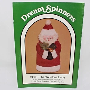 Santa Claus Lane Wall or Door Hanger Craft Pattern Dream Spinners No 145 - Picture 1 of 2