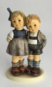 Goebel Hummel W Germany 1985 Exclusive Ed 10 Jahre Mitgliedschaft #449 "Das kleine Paar" - Bild 1 von 15