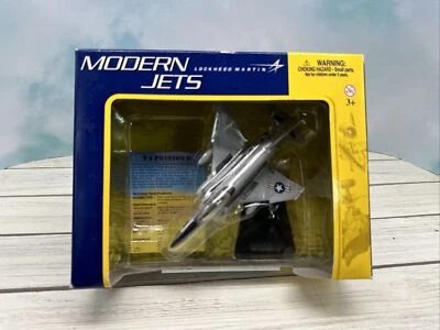 MotorMax Modern Jets 1/100 SCALE F-4 Phantom 2 Lockheed Martin - Image 1 of 4