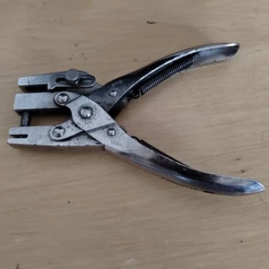 Sargent Alicate de Cinturón Herramienta Perforador de Agujero Máquina de Coser Cuero Cinturones de Pedal EE. UU.  - Imagen 1 de 5