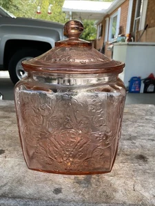 Pink Depression Glass Madrid Design Cookie / Biscut Jar W/ Lid Federal Glass - Picture 1 of 8