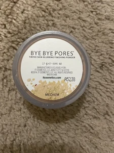 NEW It Cosmetics BYE BYE PORES Tinted Skin Blurring Finishing Powder MEDIUM 2.7g - Picture 1 of 2