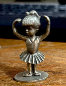 Bailarina de peltre niña Hudson #678 miniatura 2” estatuilla escultura bailarina Wœ - Imagen 1 de 13