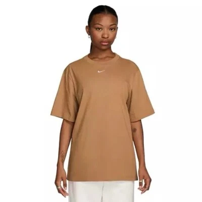 NOVO US$ 30 Nike Sportswear Center Swoosh Camiseta Feminina XS Ajuste Solto Linho Oversized - Imagem 1 de 4