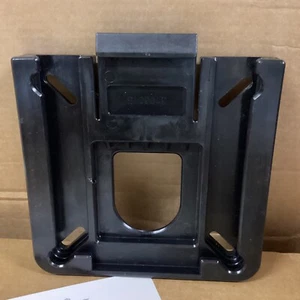 SPRINGFIELD SEAT MOUNT 7" x 7" QUICK RELEASE #1100015 - Picture 1 of 6