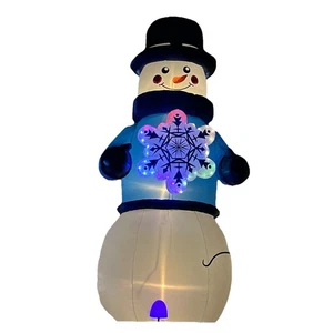 Pupazzo di neve illuminato 12 piedi gonfiabile con fiocco di neve che cambia colore cortile di Natale - Foto 1 di 6