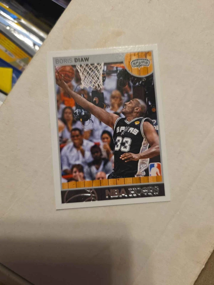 Tarjeta Boris Diaw 2013-14 NBA Hoops #217 Spurs Foto 1 de 1