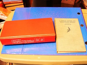 Field Guide to Western Birds 1941/Field Guide to North American Wildlife Western - Picture 1 of 3