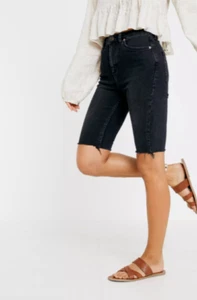 Urban Outfitters Womens BDG Pine Denim Shorts Black Sz 26 Inch Waist - Picture 1 of 11